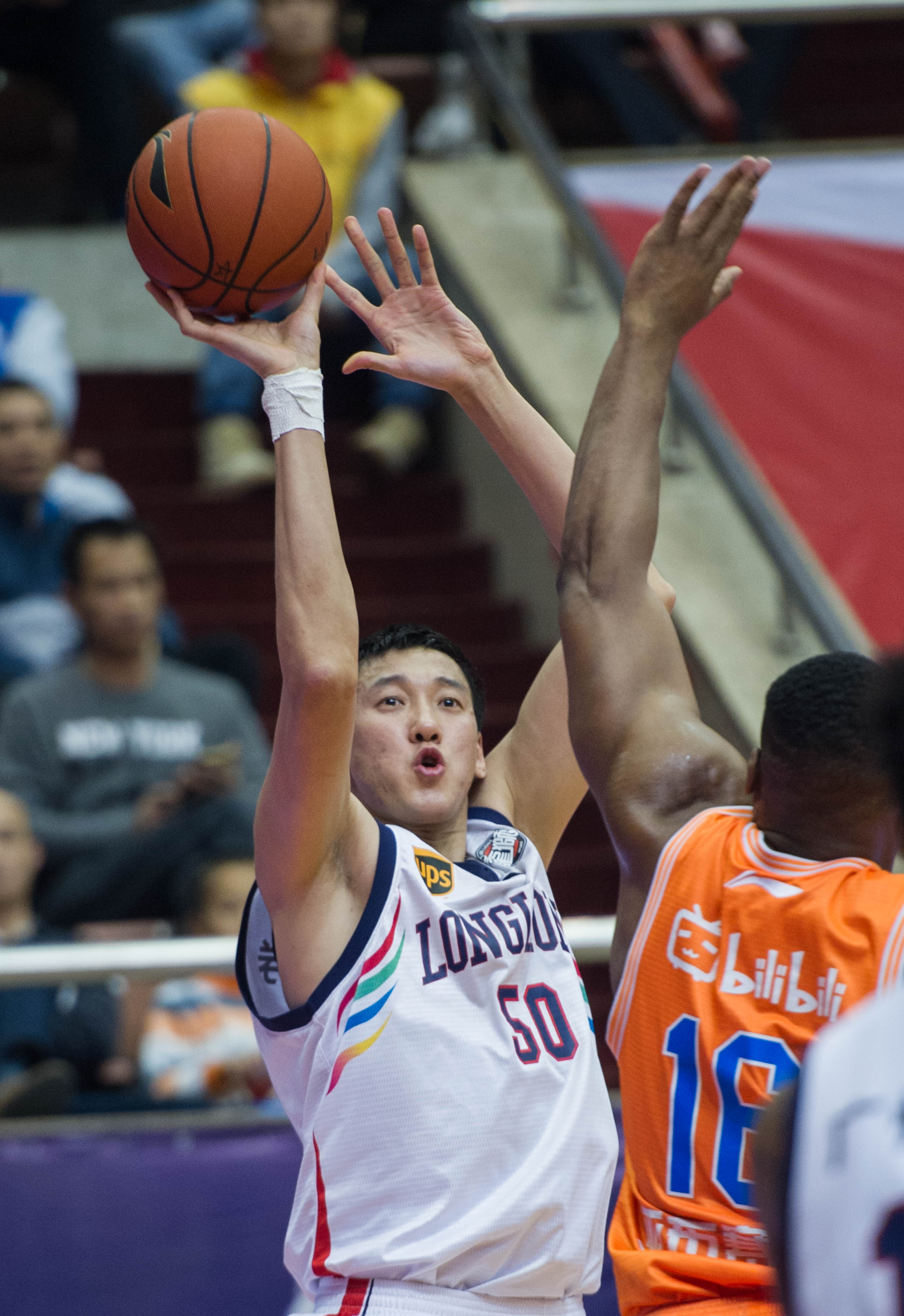 广东男篮的 广东男篮的