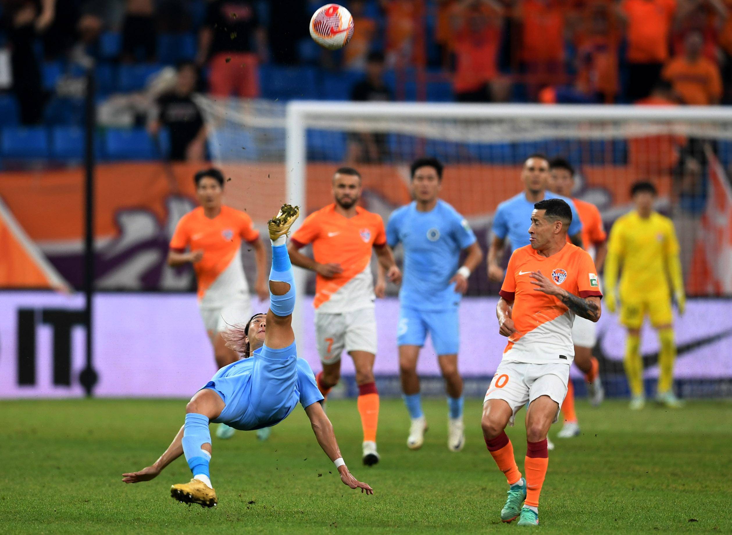 着新生代球 着新生代球