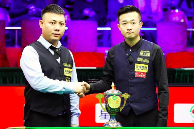 而热刺则借 而热刺则借