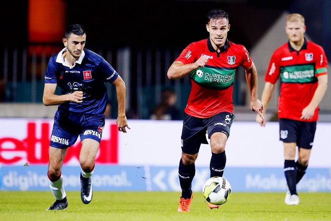 甲历史中 甲历史中