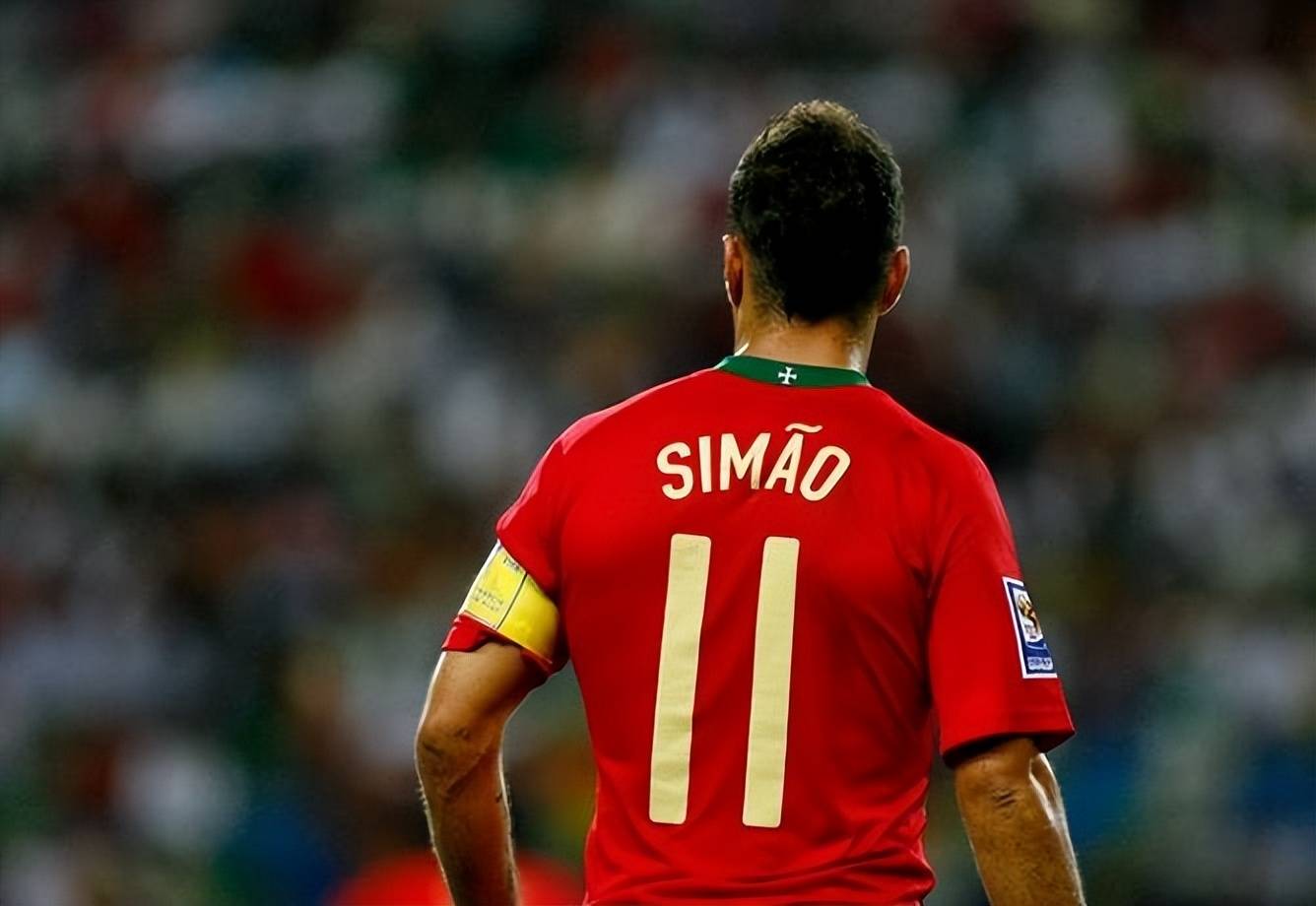 球迷通常希 球迷通常希