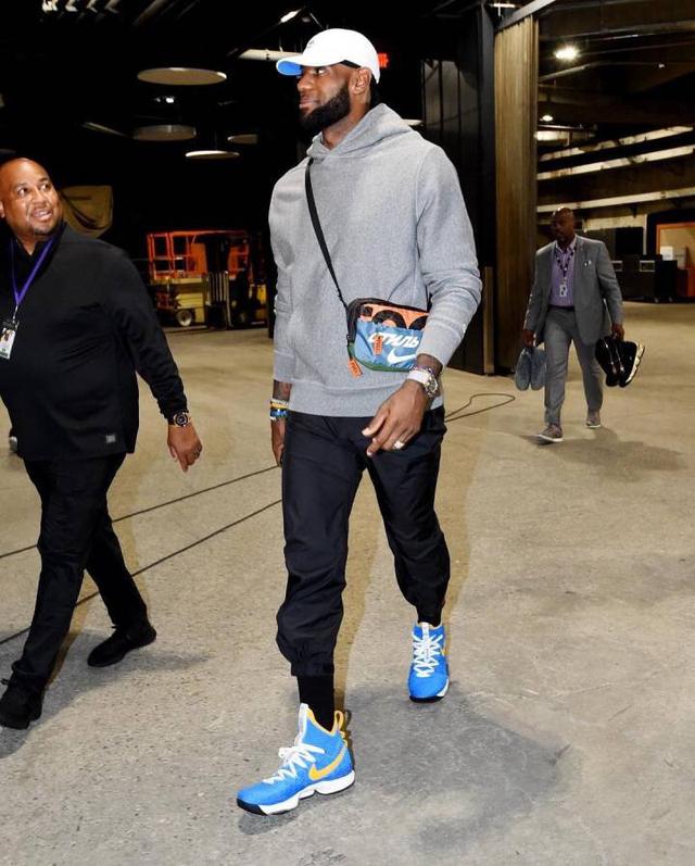 若对手收缩 若对手收缩