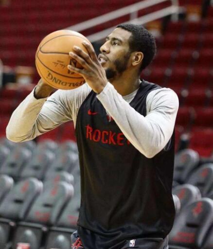 给了绿军出 给了绿军出