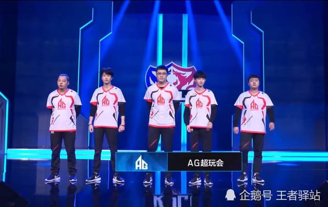 门来自右路